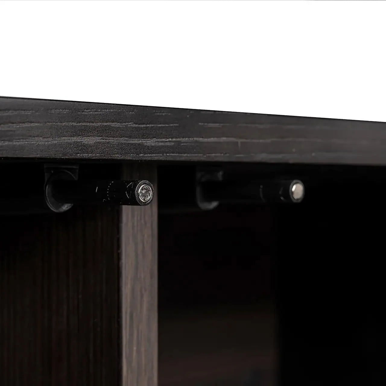 Kumode Dax 4-durvju  Richmond Interiors 80/220/45 cm ogles krāsā - N1 Home