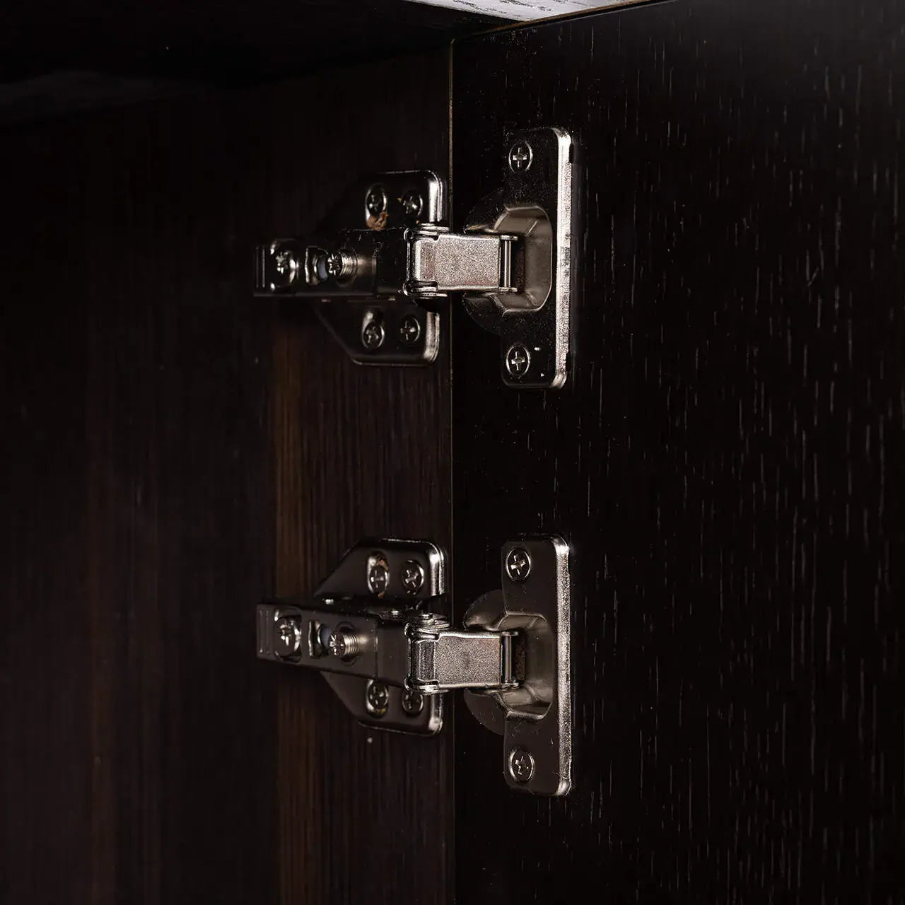 Kumode Dax 4-durvju  Richmond Interiors 80/220/45 cm ogles krāsā - N1 Home