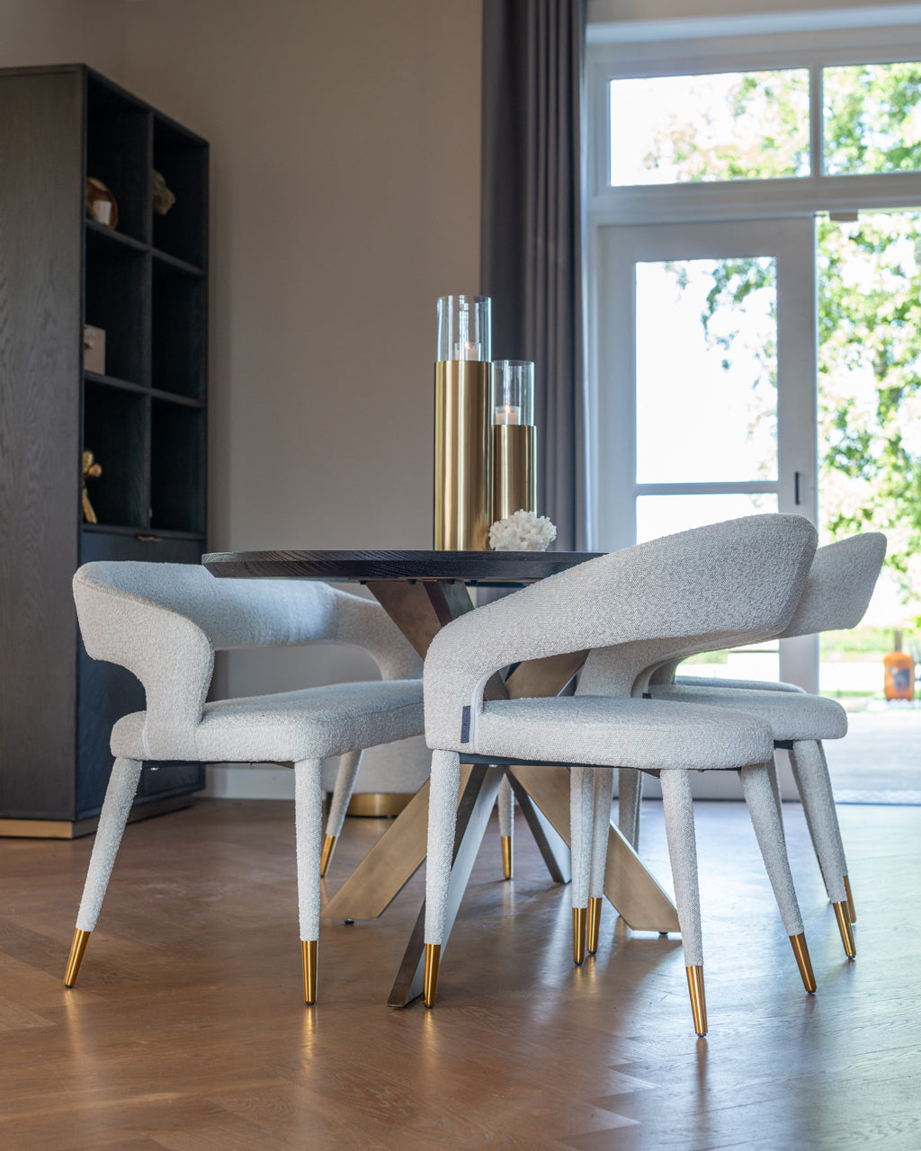 Galds Blackbone Brass black rustic Richmond Interiors 76/230/100 cm melns/bronza - N1 Home