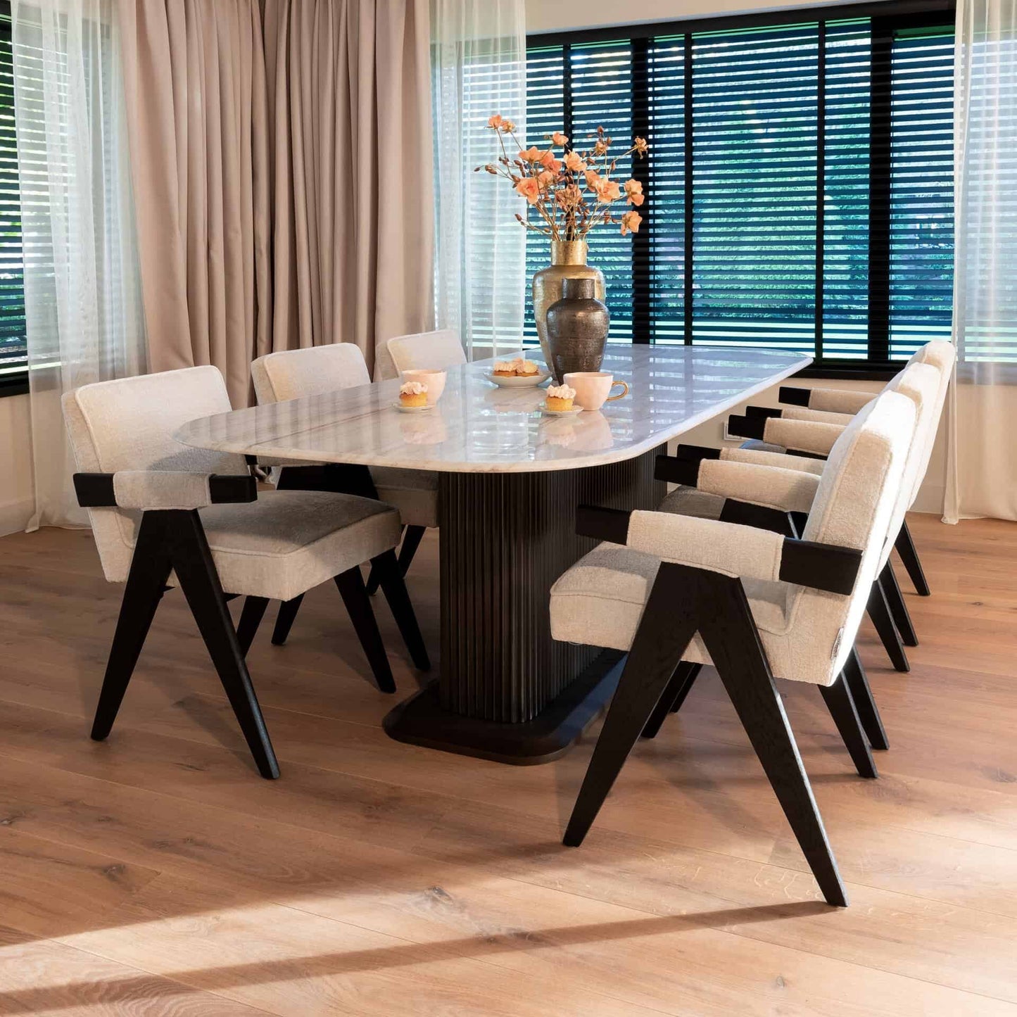 Galds Mayfield Richmond Interiors 230/76/100 cm brūns