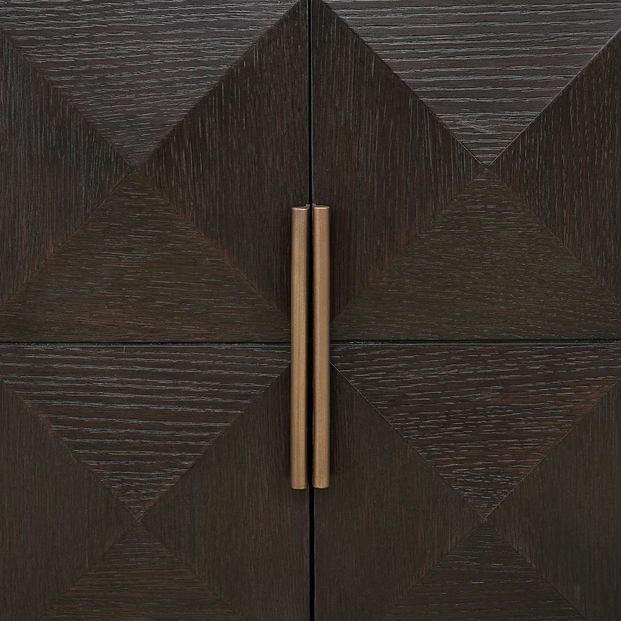 TV skapis Claremont ar 4 durvīm Richmond Interiors 63/196/44 cm brūns - N1 Home