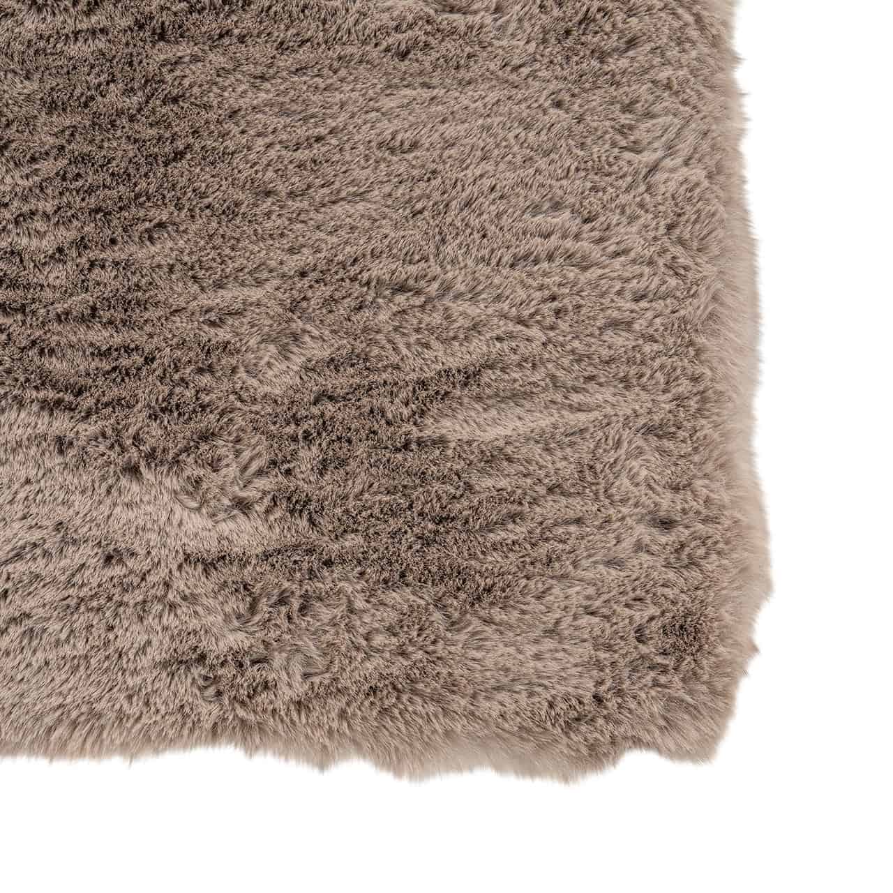 Paklājs Saifo sand Richmond Interiors 200/230 cm smilšu krāsā - N1 Home