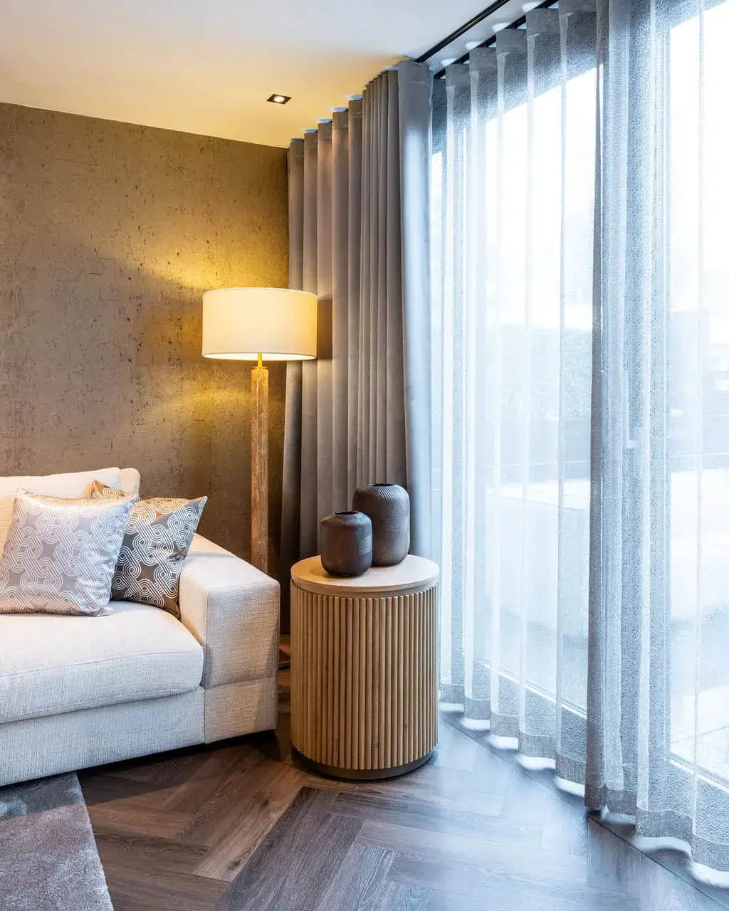Galdiņš Belfort  Richmond Interiors 60/50/50 cm dabīgs ozols - N1 Home