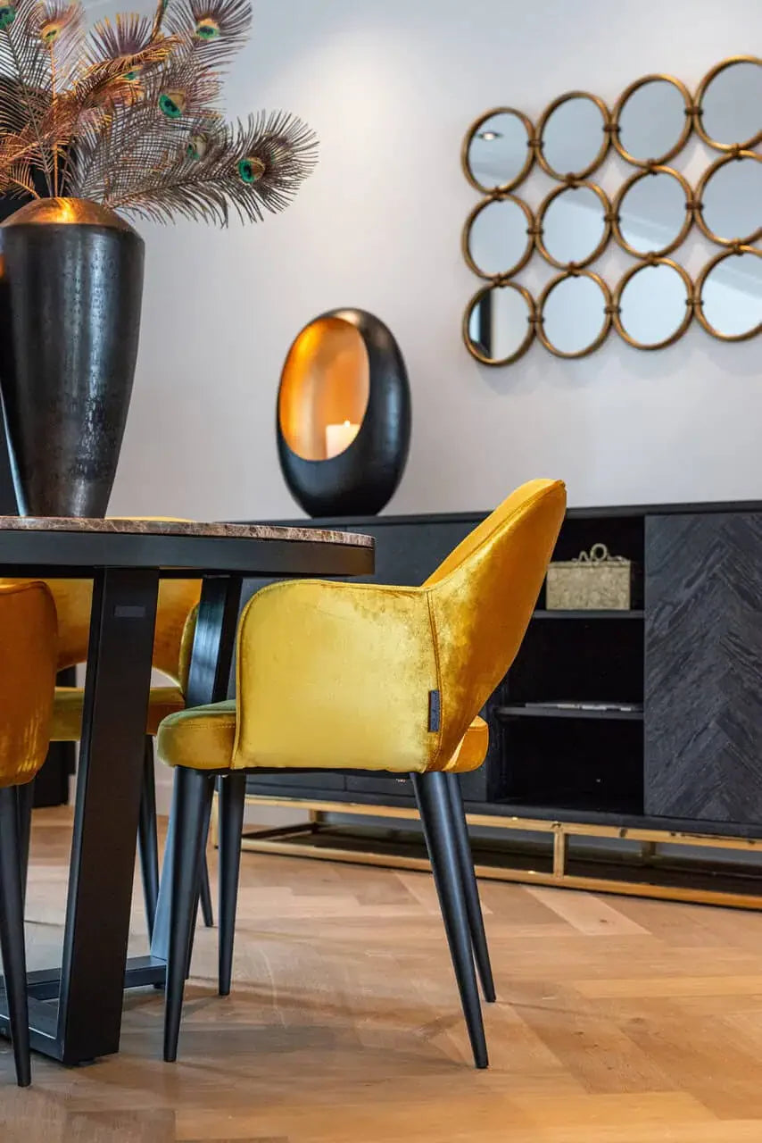 Kumode Blackbone zelta krāsā ar 4 durvīm Richmond Interiors 90/225/45 cm melna rustikāla - N1 Home