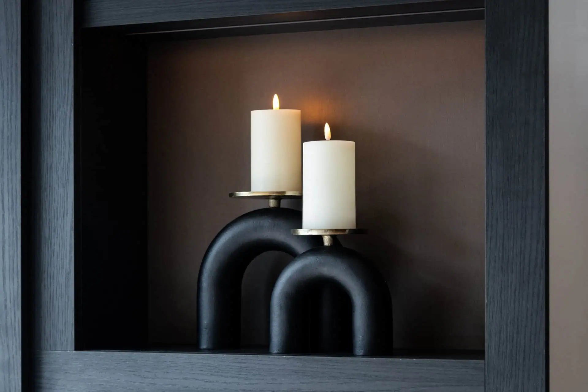 Svečturis Livi black/gold large Richmond Interiors - N1 Home