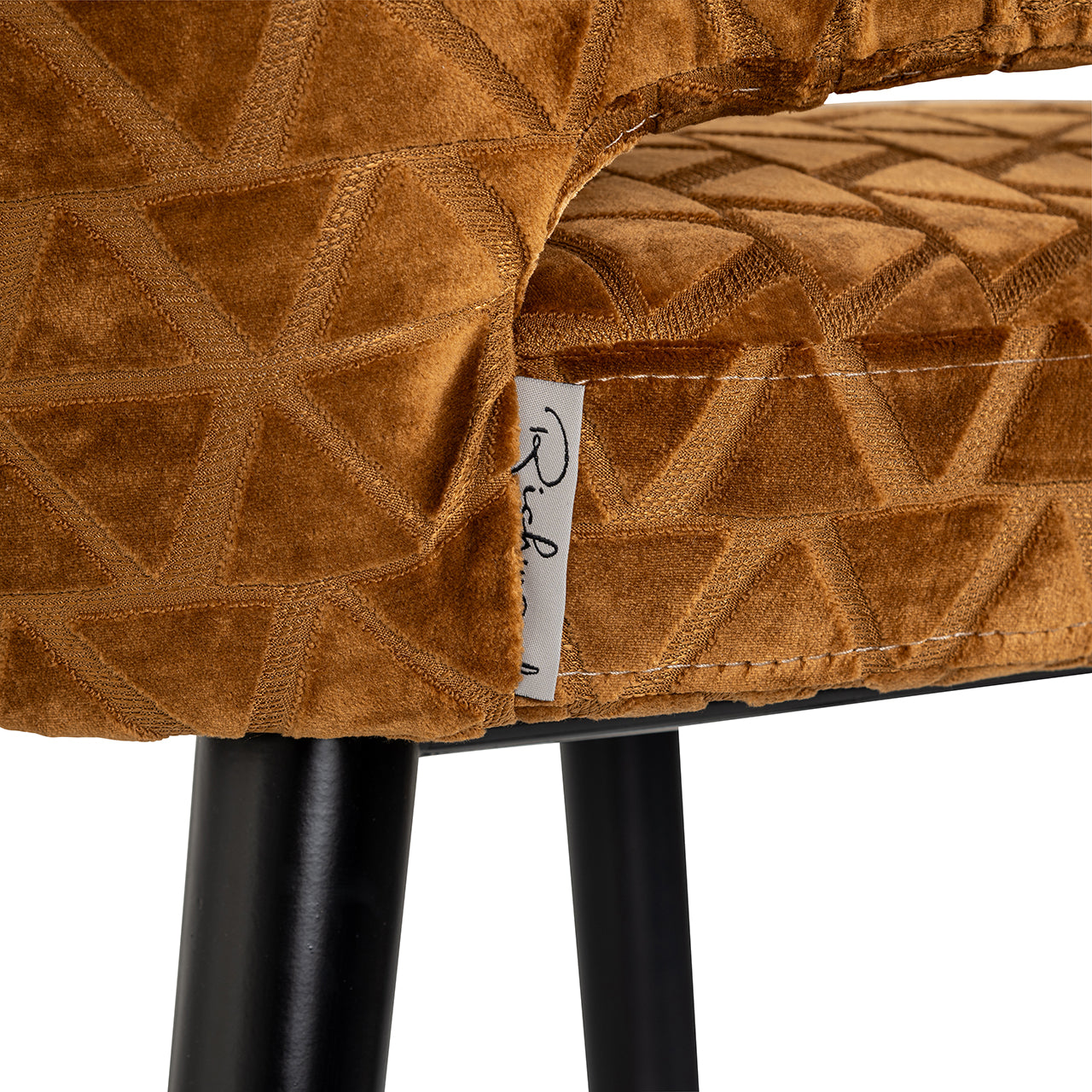 Bāra krēsls Indigo Richmond Interiors 110/62/62 cm Triangle 2013 old gold - N1 Home