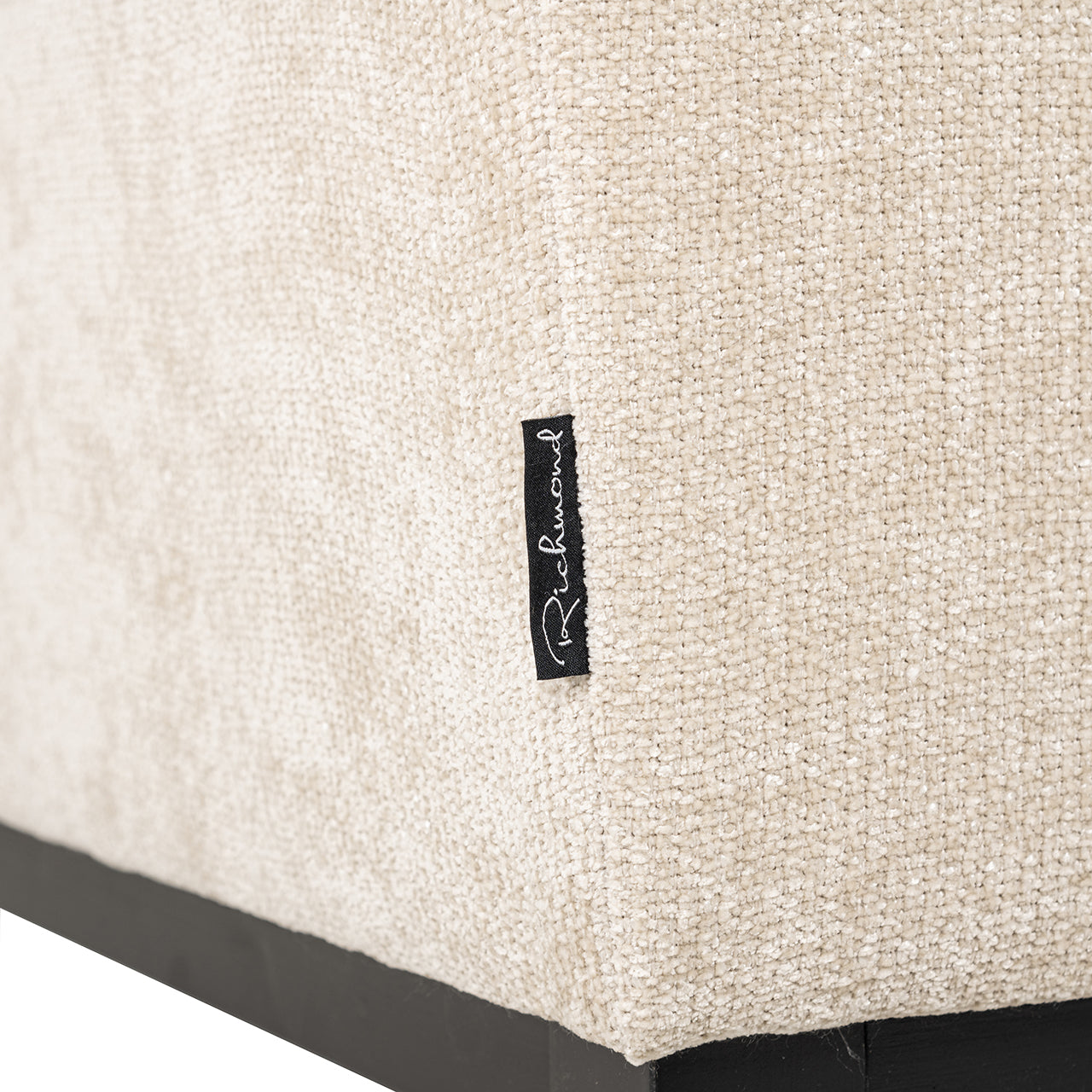 Atpūtas krēsls Beauchamp Richmond Interiors 77/104/91 cm Unicorn 11 cream - N1 Home