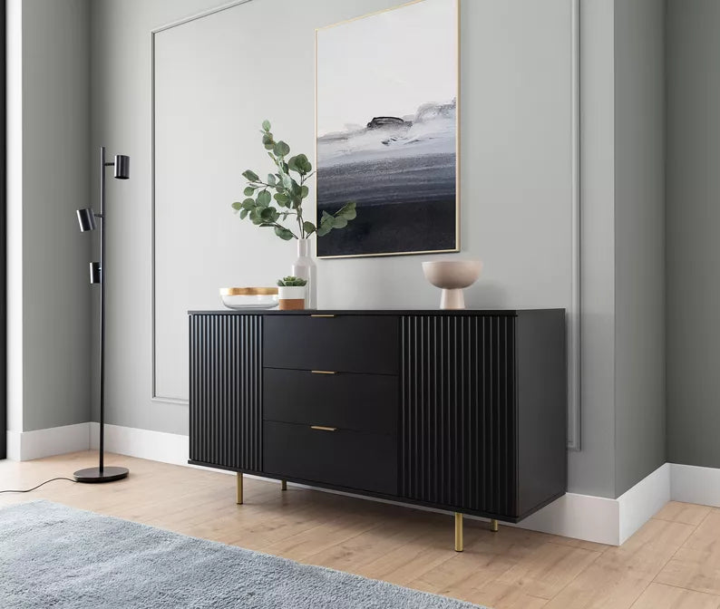 BLAZKA Divdurvju kumode, 150 cm, ar trim atvilktnēm, matēti melnas līstes - N1 Home